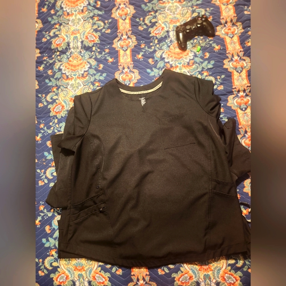 Climateright scrubs 2XL